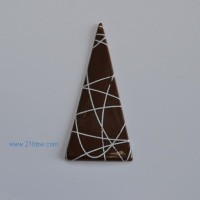 供应巧克力装饰件：黑三角线条